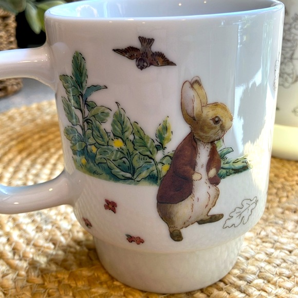(4) Beatrix Potter Peter Rabbit Mugs - Picture 8 of 16